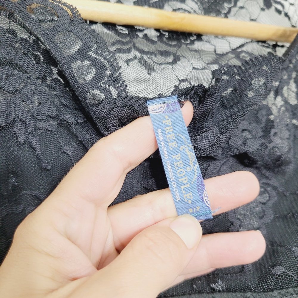 Free People Tea For Two Black Coquette Lace Sleeveless Open Sides Cocktail Sz S - Picture 8 of 15